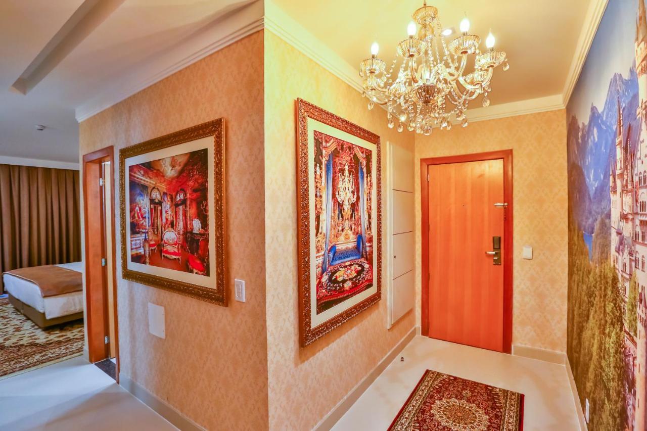 Golden Lis Hotel Boutique Goiania Bagian luar foto Interior of a suite