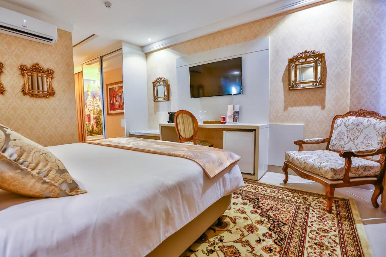 Golden Lis Hotel Boutique Goiania Bagian luar foto Deluxe Room