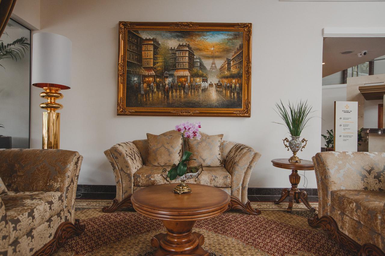 Golden Lis Hotel Boutique Goiania Bagian luar foto Interior of the hotel